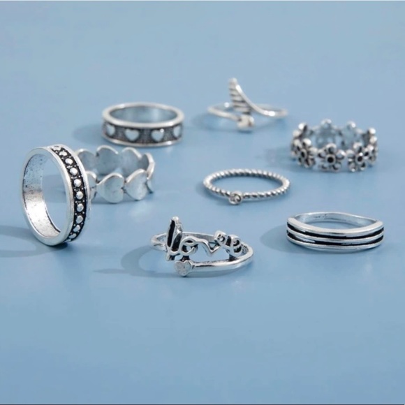 JWR9) New! 8pc Antique Silver Boho Hearts Words flowers Set if 8 Rings - Picture 3 of 5
